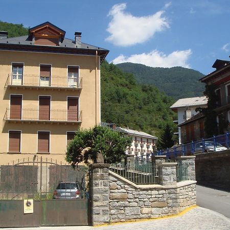 Apartamentos Valles Broto Pokoj fotografie